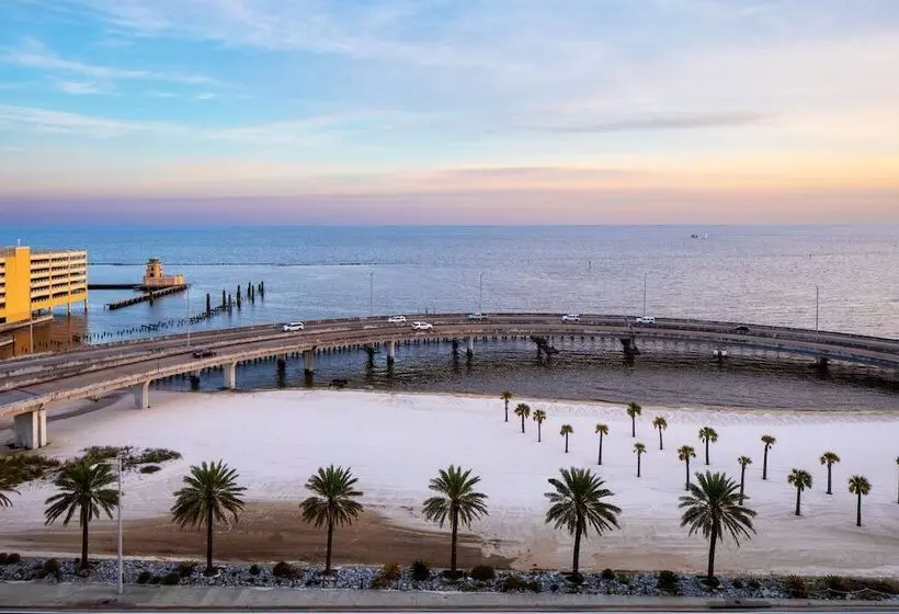 ２ダブルベッドのスタンダードルーム, Doubletree By Hilton Hotel Biloxi