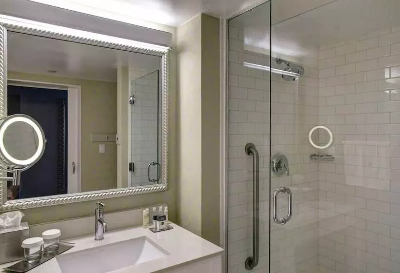 身障者適用スタンダードルーム, Doubletree By Hilton Hotel Biloxi