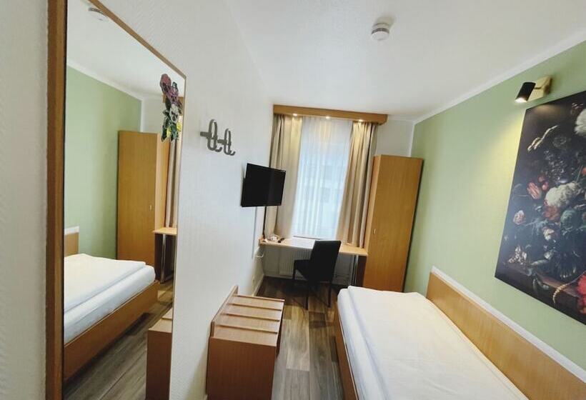 Номер Стандарт Индивидуальный, Europa Hotel City