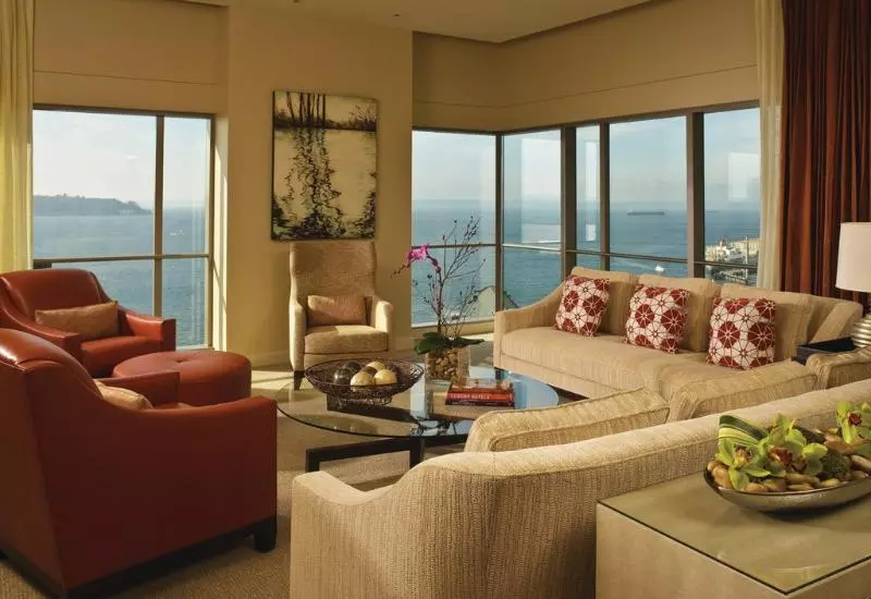 سوییت لوکس, Four Seasons Hotel Seattle