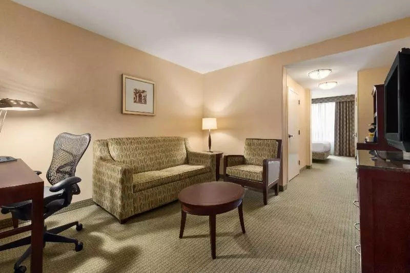 اتاق استاندارد با تخت بزرگ, Four Seasons Hotel Seattle