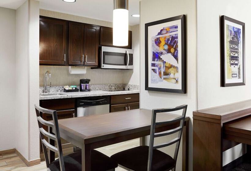 Mozgáskorlátozott Suite, Homewood Suites By Hilton Champaignurbana