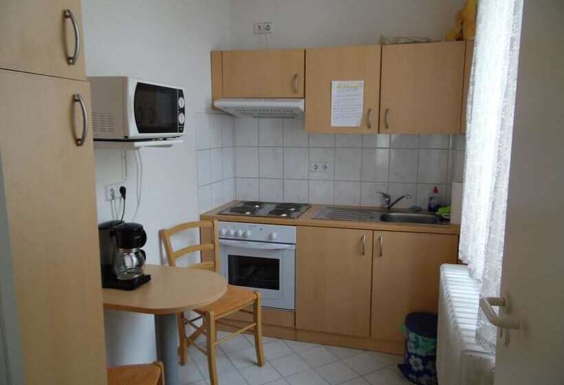 إستوديو قياسى, Klappenburg