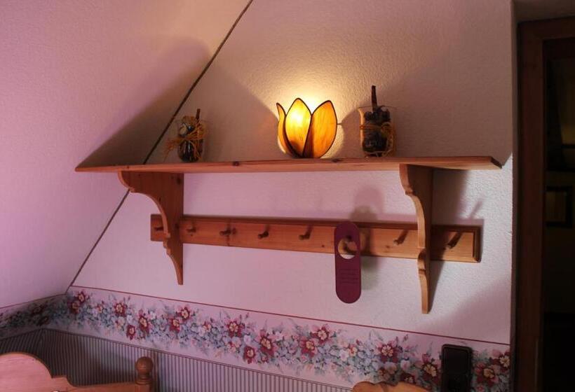 Номер Стандарт, Klosterstüble