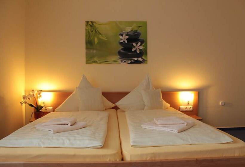 スタンダードルーム, Landgasthof Ratz