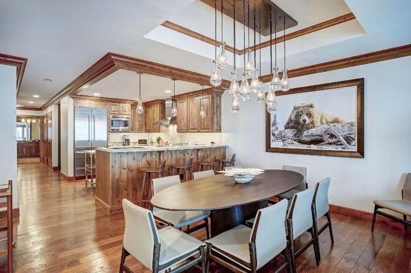 Номер Стандарт, The Vail Collection At The Ritz Carlton Residences Vail