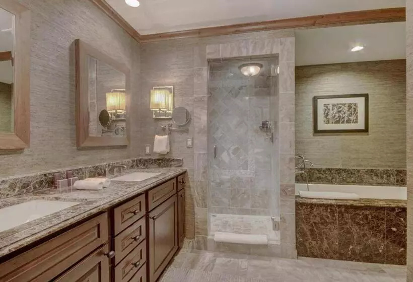 ２ベッドスイートルーム, The Vail Collection At The Ritz Carlton Residences Vail
