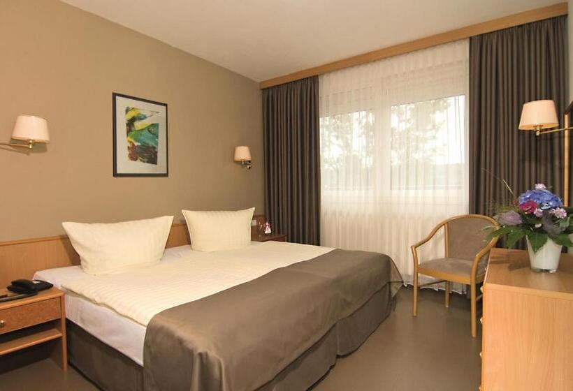 Pokój Standard Jednoosobowy, Logotel