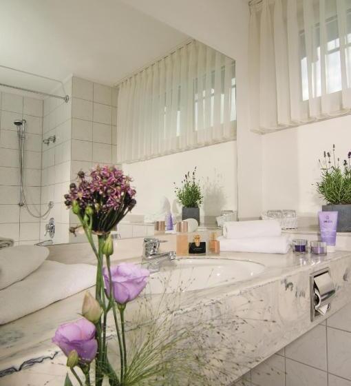 Pokój Standard Jednoosobowy, Logotel