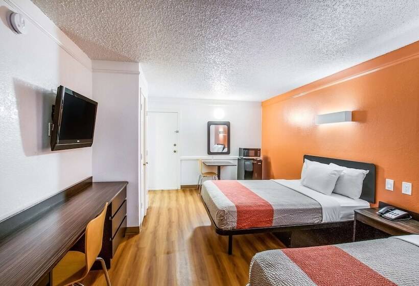 带2个双人床的标准工作室, Motel 6euless, Tx Dfw West
