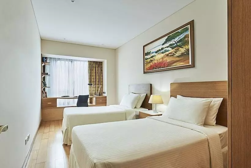 آپارتمان مدیریتی 2 خوابه, Sherwood Residence