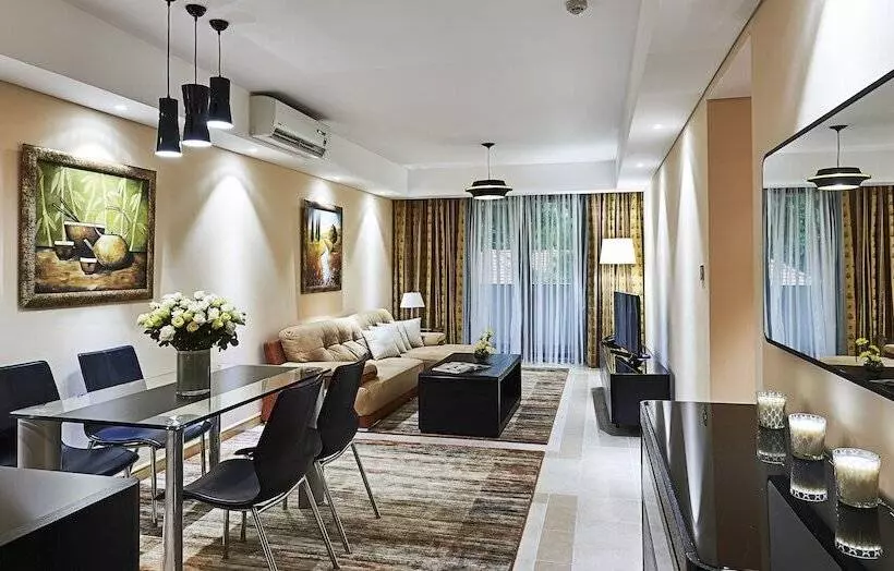 آپارتمان مدیریتی 2 خوابه, Sherwood Residence