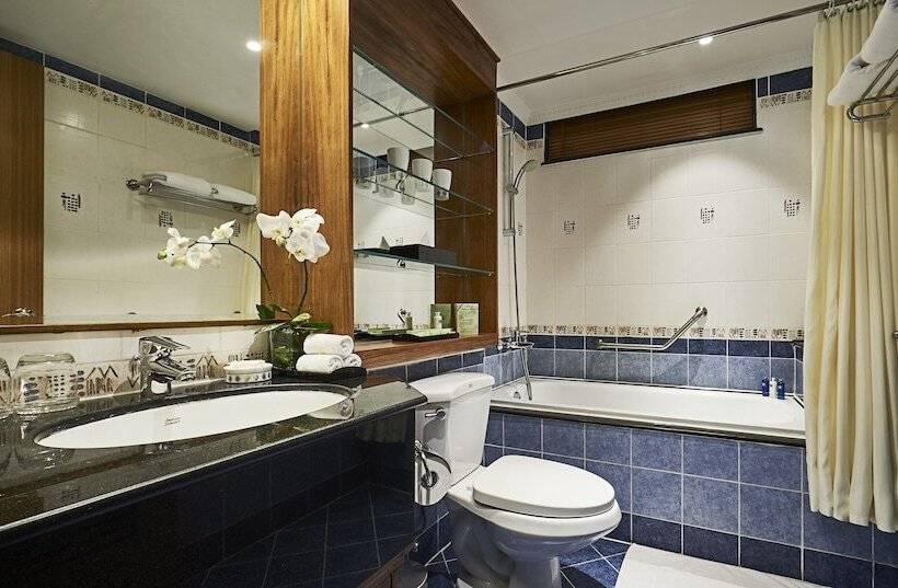 آپارتمان مدیریتی 2 خوابه, Sherwood Residence