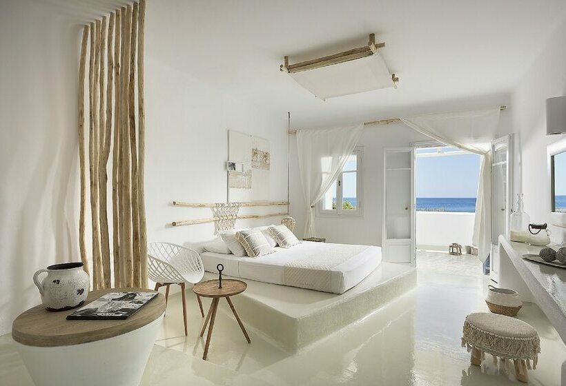 غرفة ديلوكس مطلّة علي البحر, Artemis Seaside Resort