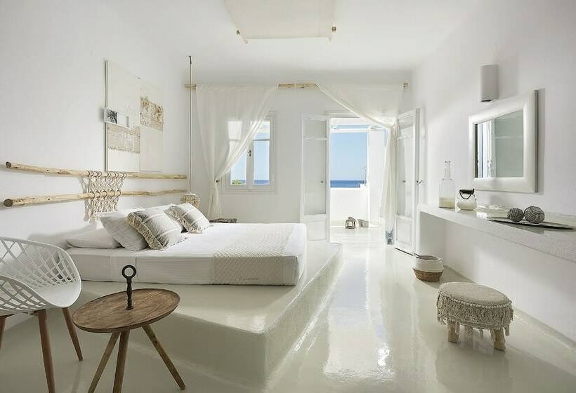 غرفة ديلوكس مطلّة علي البحر, Artemis Seaside Resort