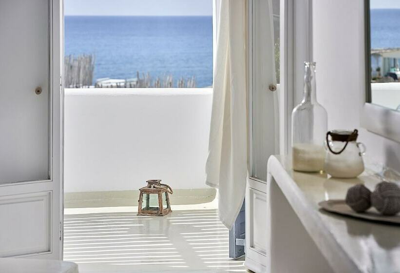 غرفة ديلوكس مطلّة علي البحر, Artemis Seaside Resort