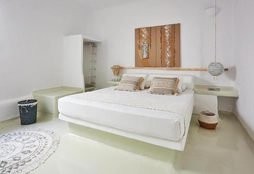 جناح عائلي, Artemis Seaside Resort