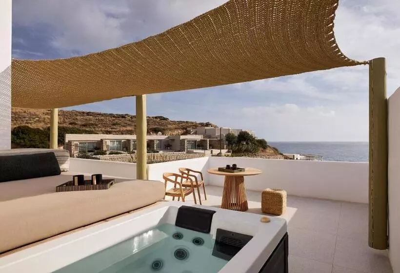 Deluxe Suite Sea View, Artemis Seaside Resort