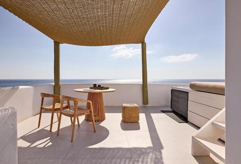 جناح ديلوكس مطل على البحر, Artemis Seaside Resort