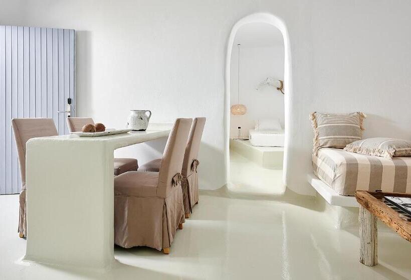 جناح جونيور ديلوكس بإطلالة على الحديقة, Artemis Seaside Resort