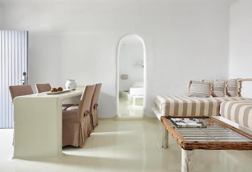 جناح جونيور ديلوكس بإطلالة على الحديقة, Artemis Seaside Resort