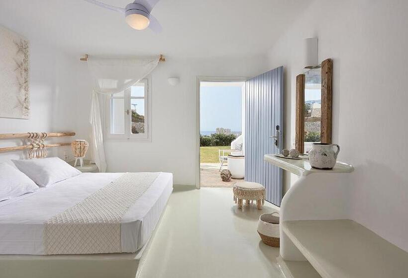 غرفة ديلوكس مطلّة علي الحديقة, Artemis Seaside Resort