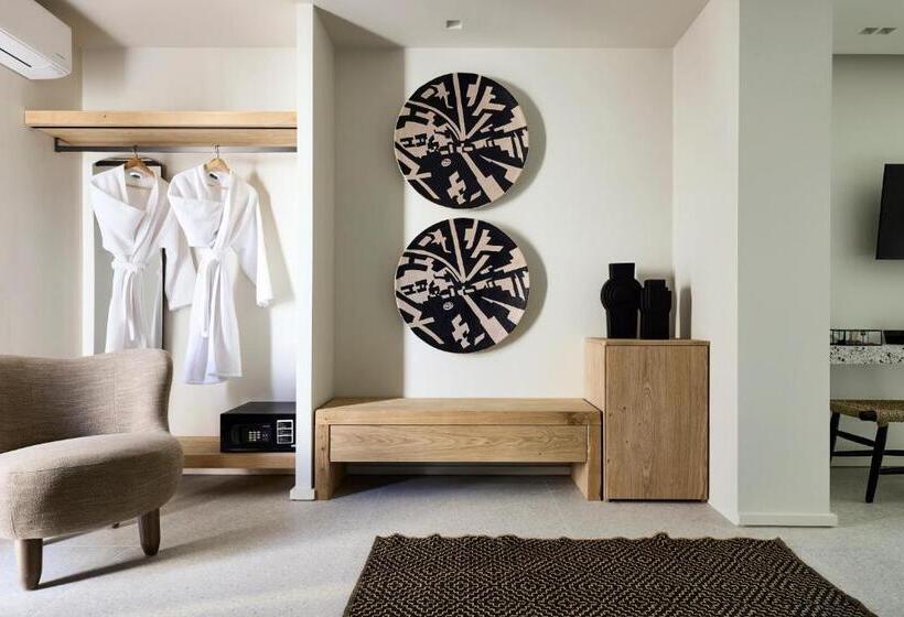 جناح مطلّ علي البحر, Artemis Seaside Resort