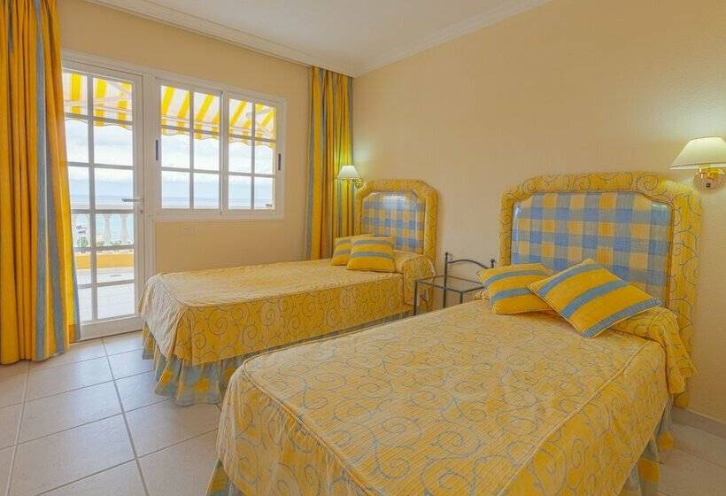 Апартаменты 3 Спальни Вид на Море, El Marques Palace By Intercorp Group