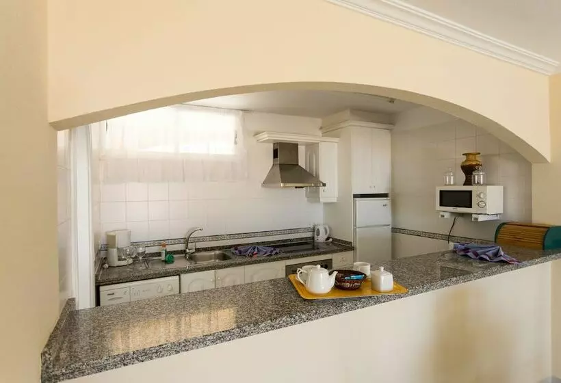آپارتمان 1 خوابه با چشم‌انداز باغ, El Marques Palace By Intercorp Group