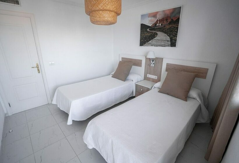 Люкс Deluxe 3 Спальни, El Marques Palace By Intercorp Group