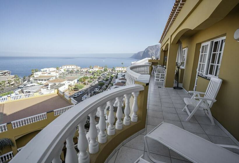 Люкс Deluxe 3 Спальни, El Marques Palace By Intercorp Group