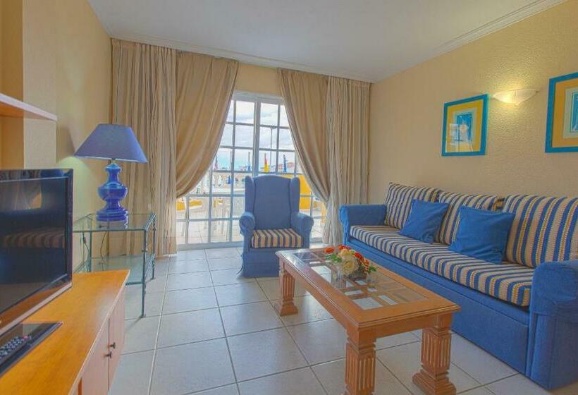 Апартаменты 2 спальни Вид на Сад, El Marques Palace By Intercorp Group