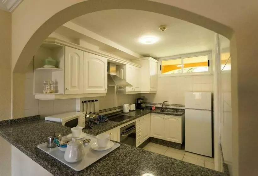 آپارتمان 2 خوابه با چشم‌انداز دریا, El Marques Palace By Intercorp Group