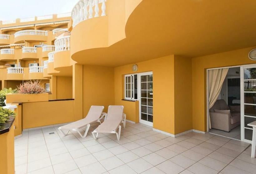 Апартаменты 2 спальни Вид на Сад, El Marques Palace By Intercorp Group