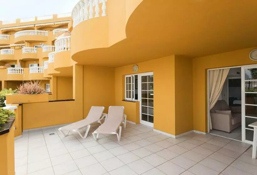 2 Bedroom Apartment Garden View, El Marques Palace By Intercorp Group