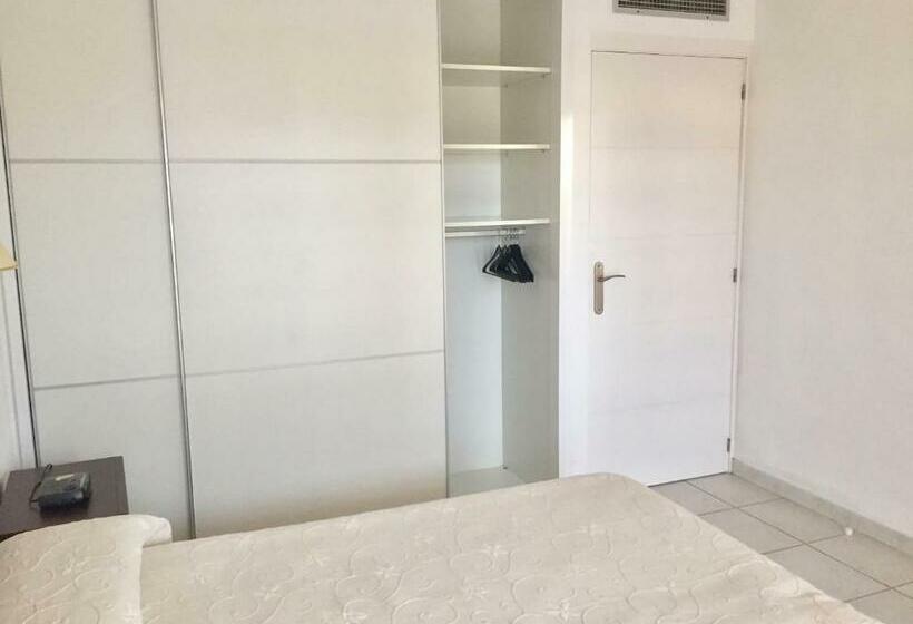 Апартаменты 2 спальни Вид на Сад, El Marques Palace By Intercorp Group