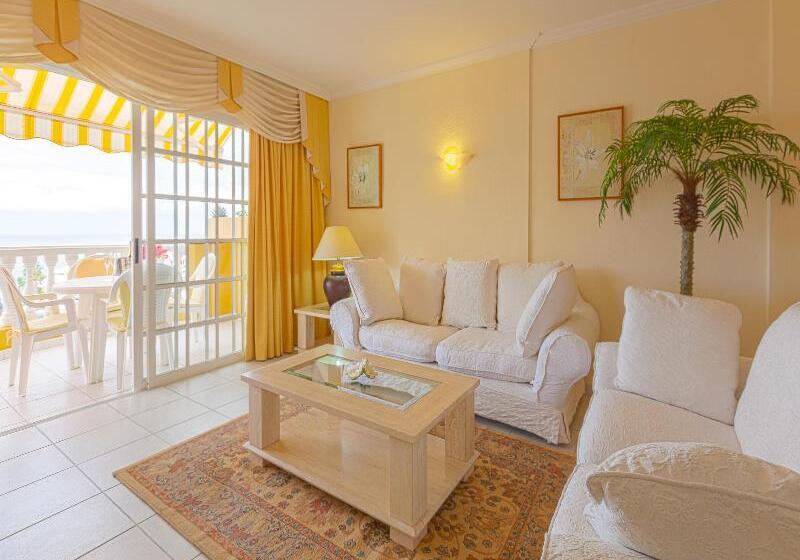 Апартаменты 3 Спальни Вид на Море, El Marques Palace By Intercorp Group