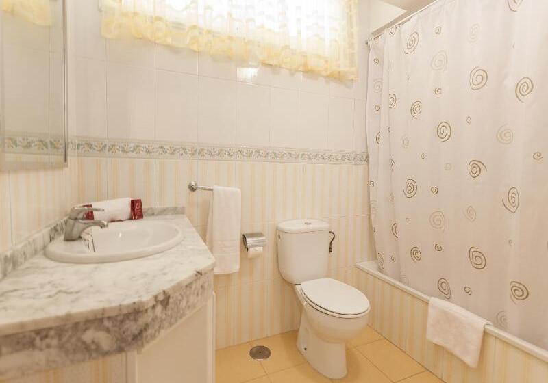 Апартаменты 3 Спальни Вид на Море, El Marques Palace By Intercorp Group