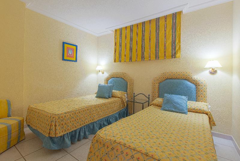 Апартаменты 2 Спальни Вид на Море, El Marques Palace By Intercorp Group