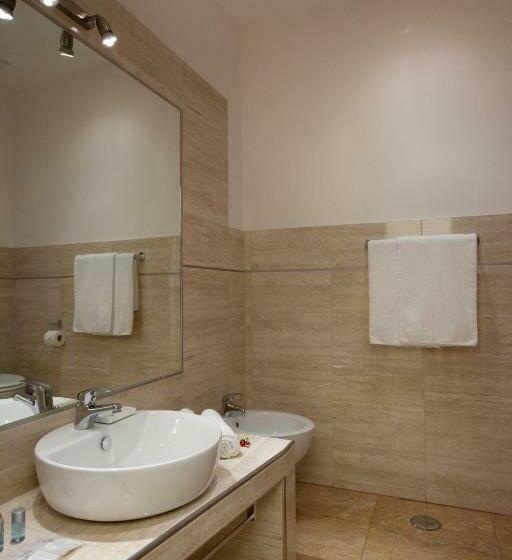 اتاق لوکس, Town House Fontana Di Trevi