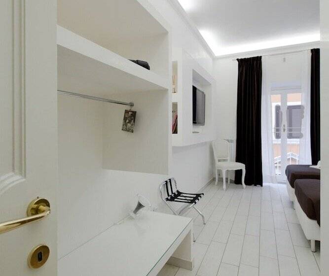 اتاق لوکس, Town House Fontana Di Trevi