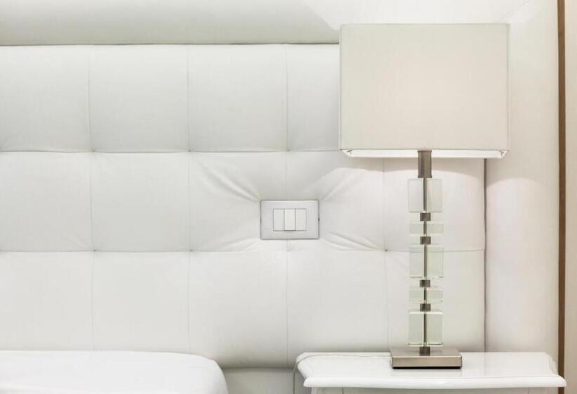 اتاق دوبلکس, Town House Fontana Di Trevi