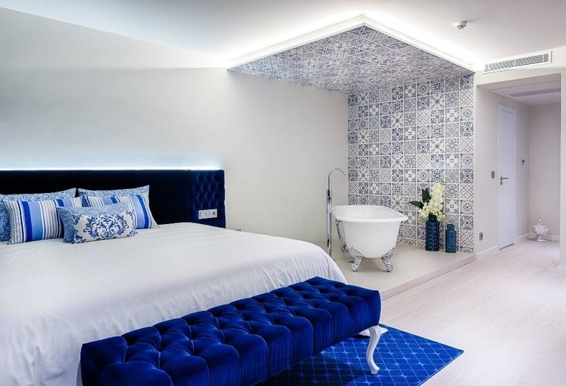 اتاق لوکس, Cristal Porto