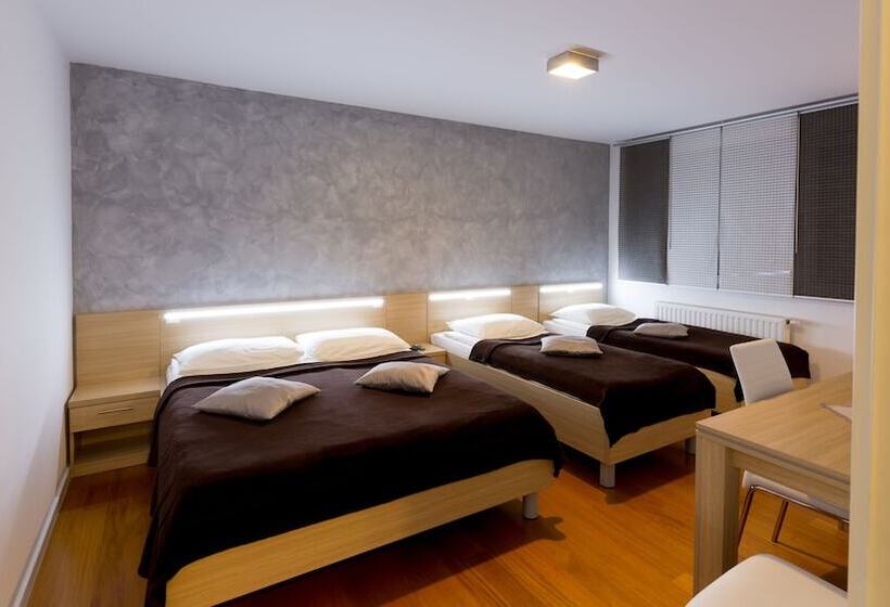 דירת חדר, Dream