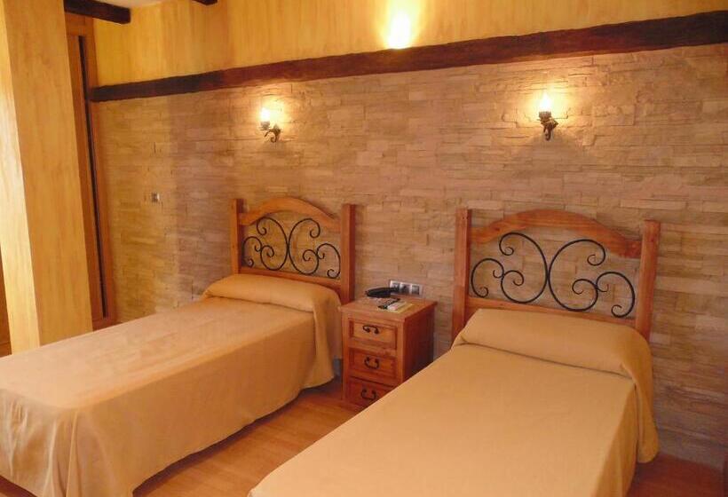 Номер Стандарт, Hostal El 402