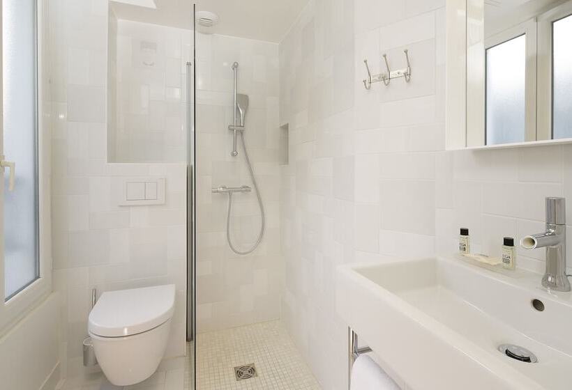 Superior Kamer, Mistral