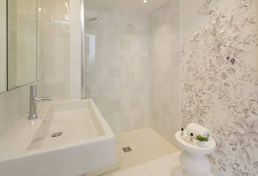 Standaard Driepersoonskamer, Mistral