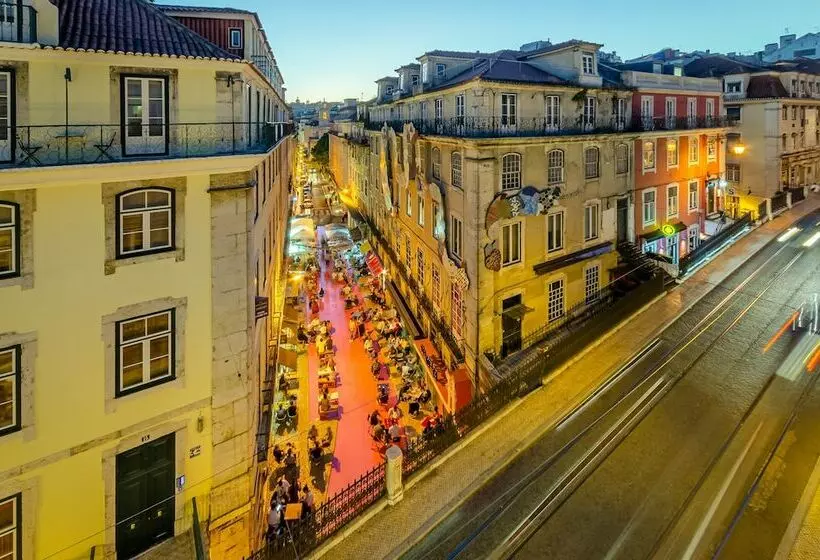 Quarto Clássico Vista Cidade, Lx Boutique