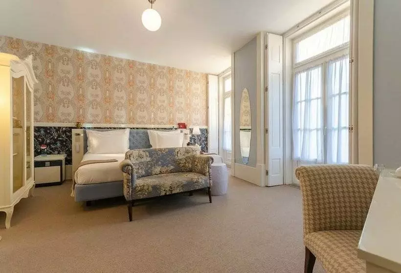 Quarto superior vista rio, Lx Boutique