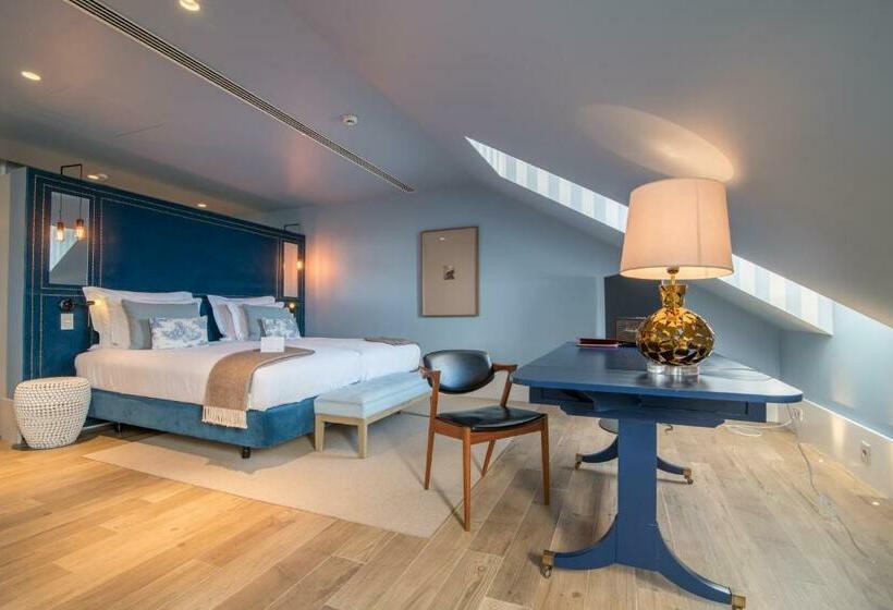 سوییت, Lx Boutique